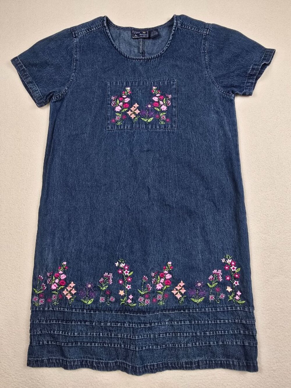 Vintage Jane Ashley Denim Short Sleeve Dress Floral Embroidery Cottagecore Boho